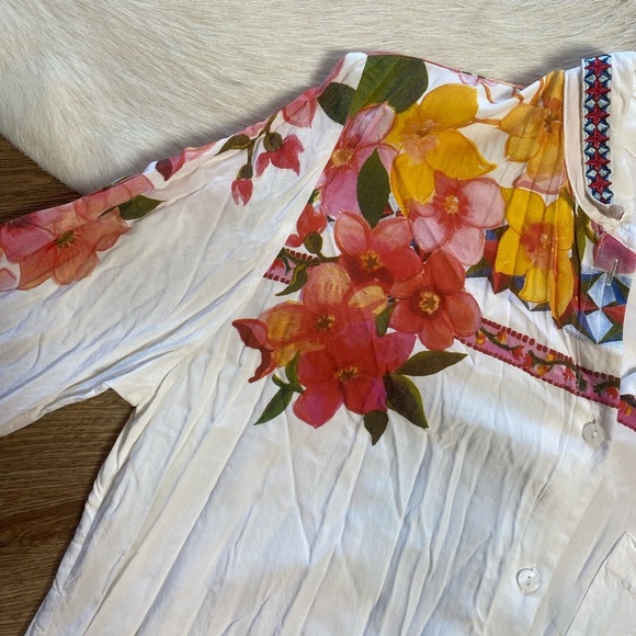 Desigual long-sleeved button down blouse vibrant and colorful floral print - Picture 8 of 9